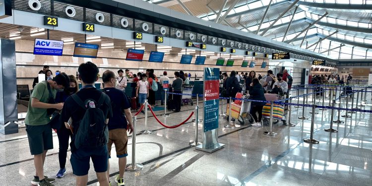 Vietnam Airlines chuyển đổi khai thác sang Nhà ga T2, Cảng hàng không Quốc tế Phú Bài, Huế