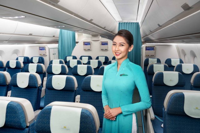 Enjoy superior services on Premium Economy Class  