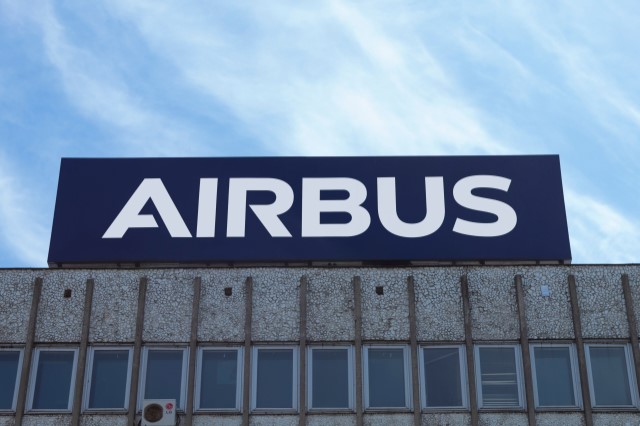 Airbus plans massive increase in hiring