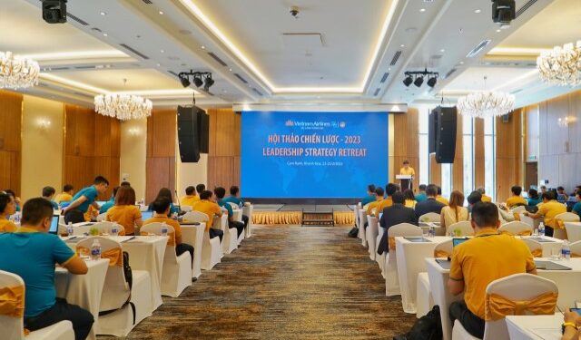 Hội thảo chiến lược 2023: Đầu tư phát triển đội bay, mạng bay mạnh mẽ, đi cùng dịch vụ đẳng cấp, khác biệt