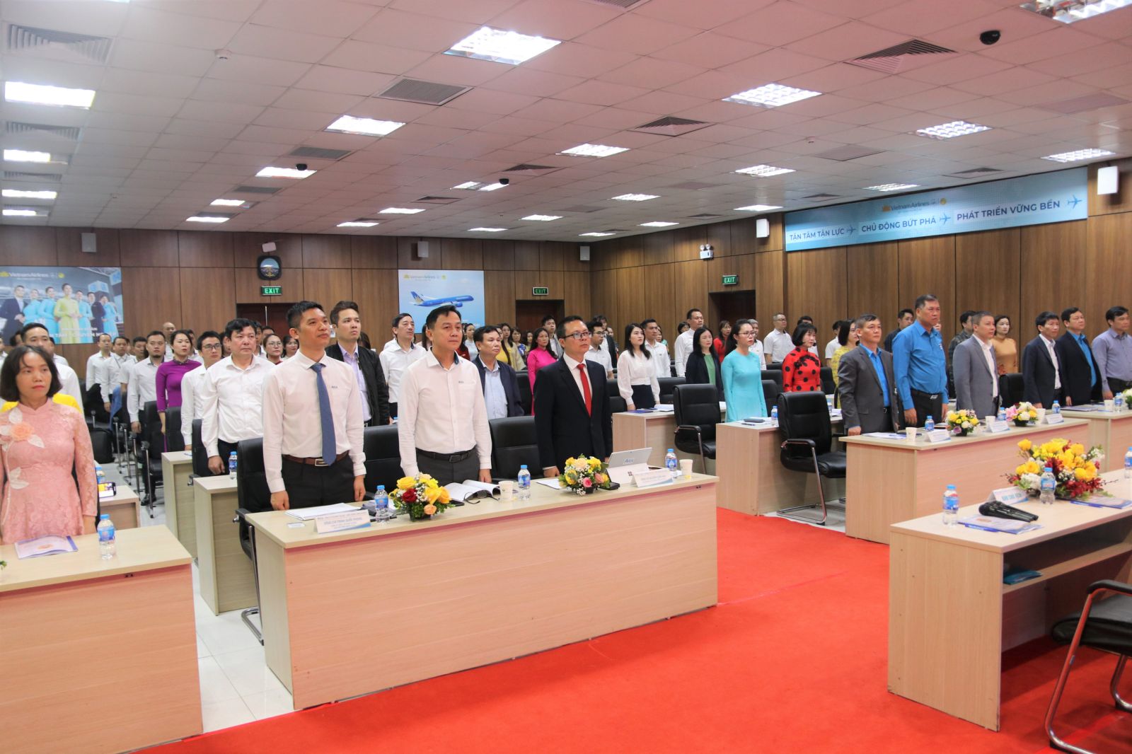 638143248373483498-1 alt text