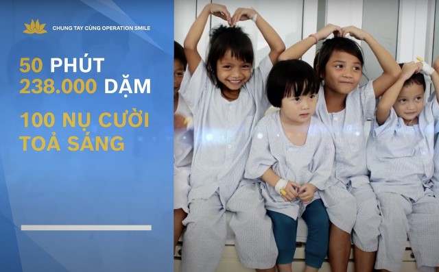 [Video] “Hạnh phúc là yêu thương và sẻ chia”