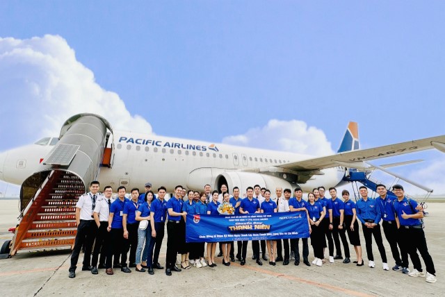 Chuyến bay đặc biệt mang tên “Chuyến bay Thanh niên Pacific Airlines 2023”