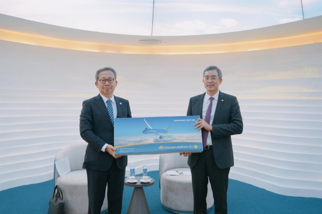 Chủ tịch HĐQT Đặng Ngọc Hoà tiếp đón Đại sứ Đặc mệnh toàn quyền Nhật Bản tại Việt Nam 