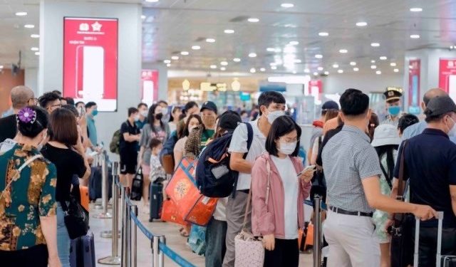 Aviation News No.98: 5 tháng, lượng hành khách qua các cảng hàng không tăng gần 38%