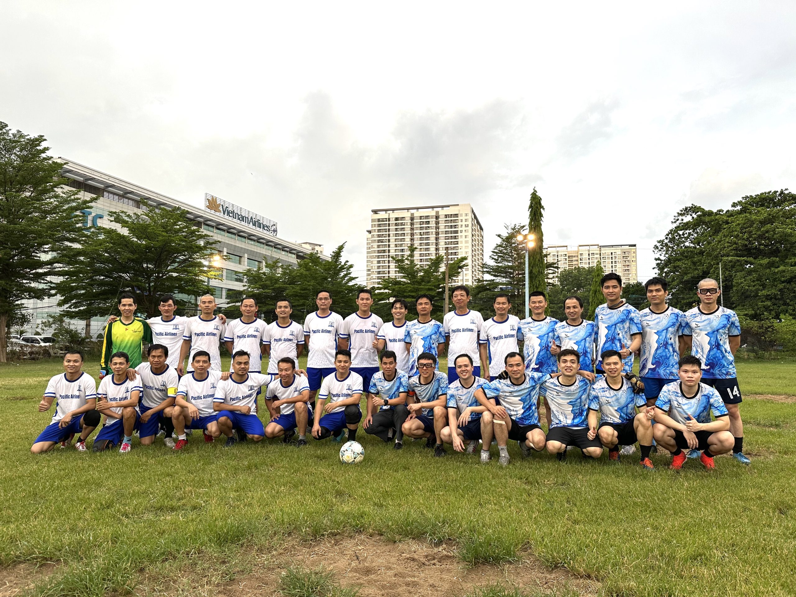 Giao hữu bóng đá giữa 2 Khối Kỹ thuật của TCT và Pacific Airlines