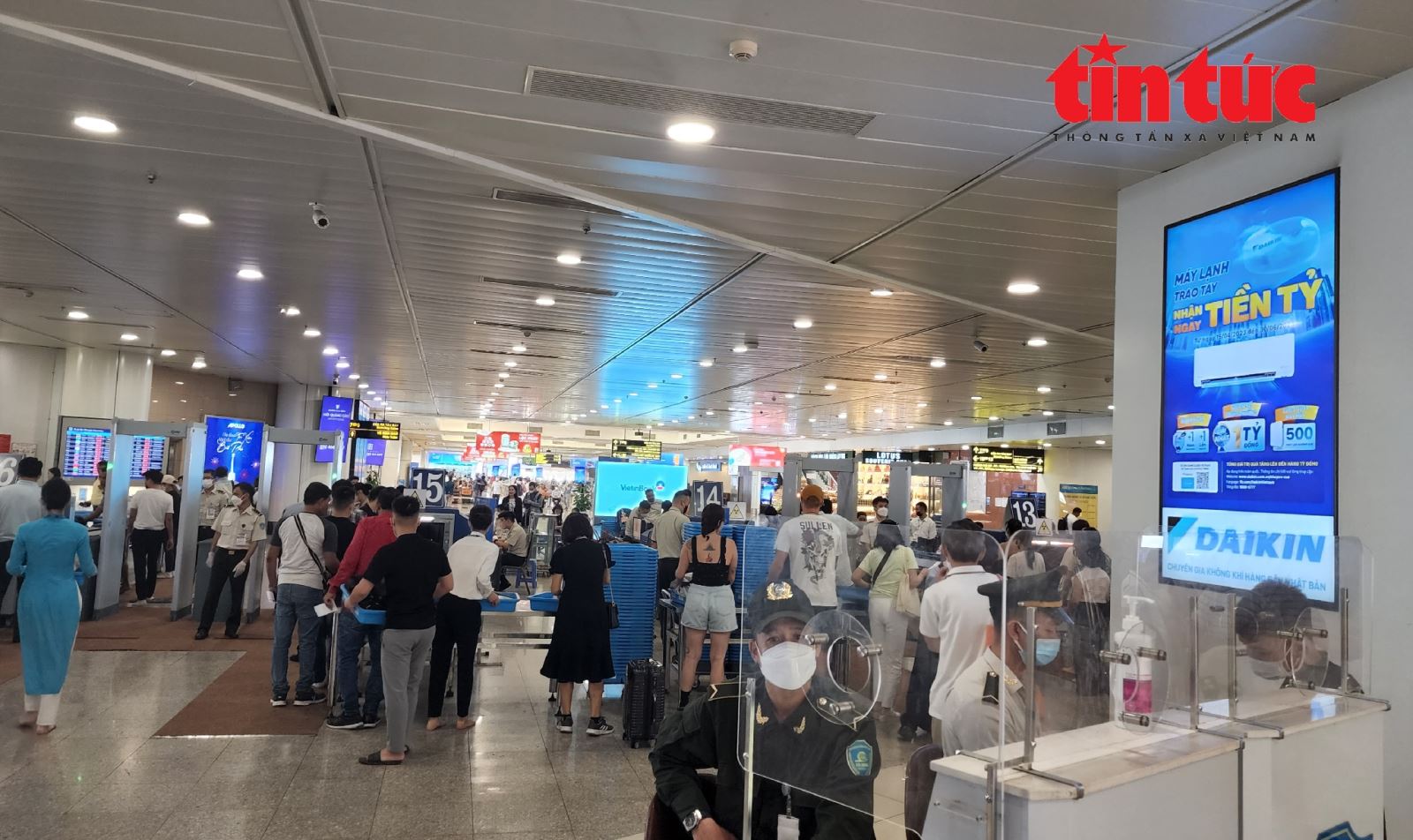 Aviation News No.81: Gần 37 triệu khách qua cảng hàng không trong 4 tháng