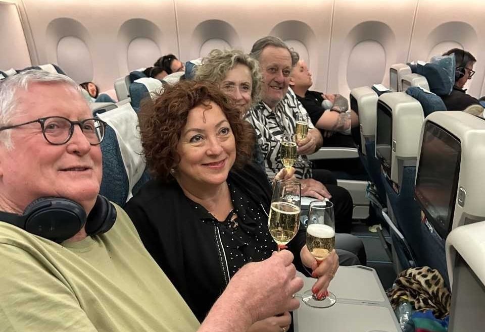 Bất ngờ và ấn tượng từ “điểm chạm” đầu tiên