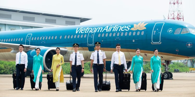 Đoàn tiếp viên: 30 năm xây dựng và phát triển