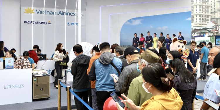 VNA Group đẩy mạnh xúc tiến du lịch tại Festival Biển Nha Trang 2023