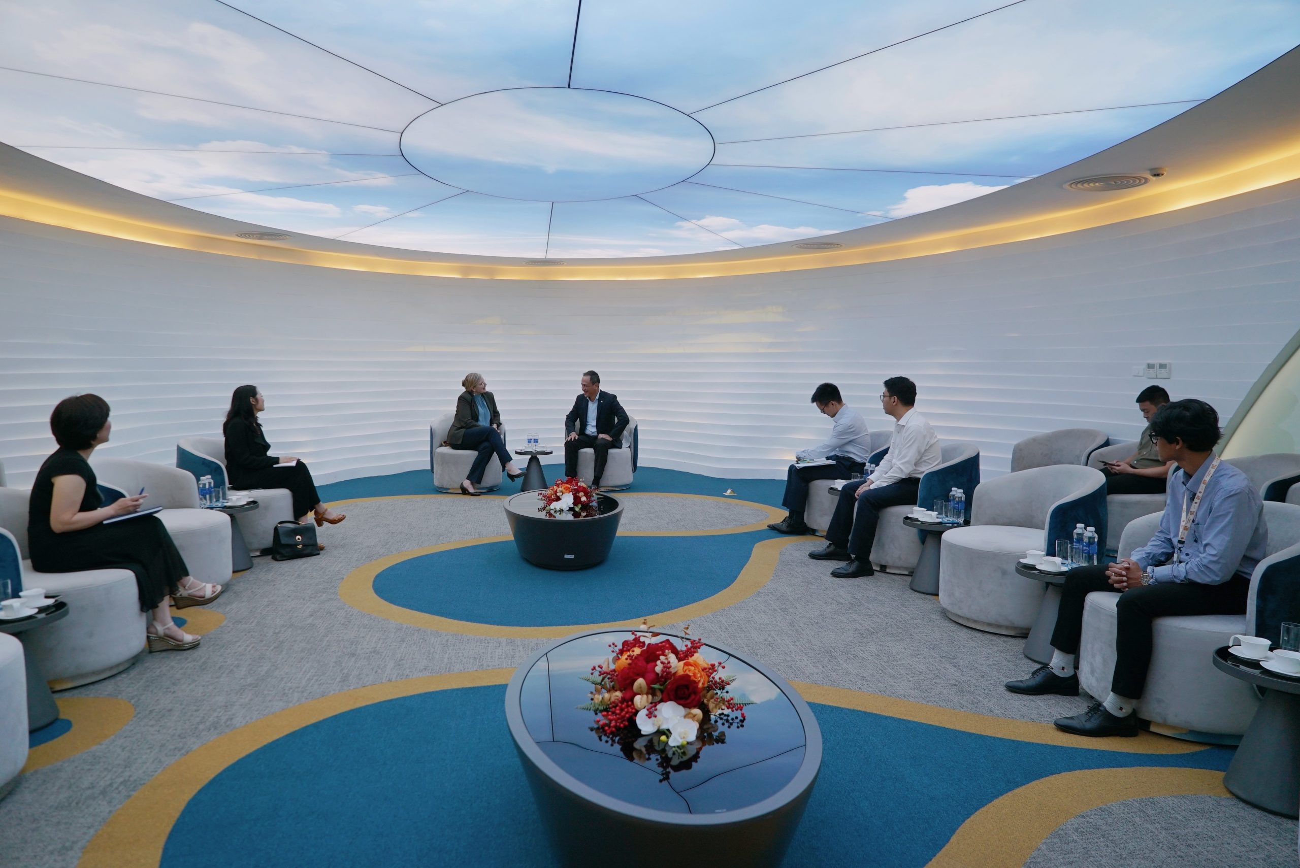 TGĐ Lê Hồng Hà tiếp đón Đại sứ Thuỵ Điển tại Việt Nam