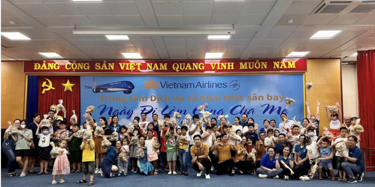 [28/6] ASOC: Ngày đi làm cùng ba mẹ, một ngày vui vẻ và đầy ý nghĩa