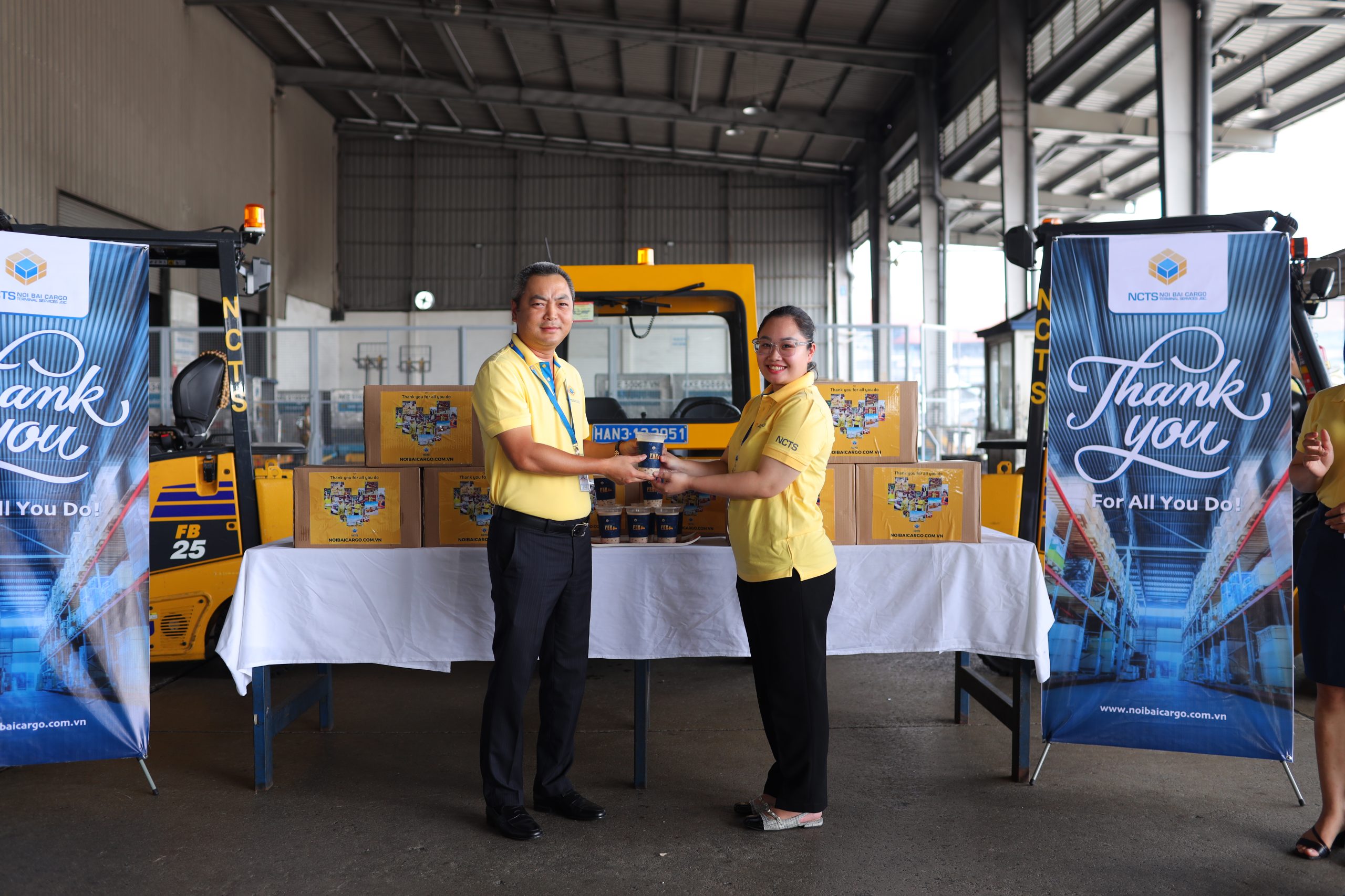 “Thanks you for all you do – Cám ơn vì tất cả” chương trình tháng 6 nằm trong chuỗi hoạt động “Giải nhiệt mùa hè năm 2023” của Công ty CPDV hàng hóa Nội Bài (NCTS)