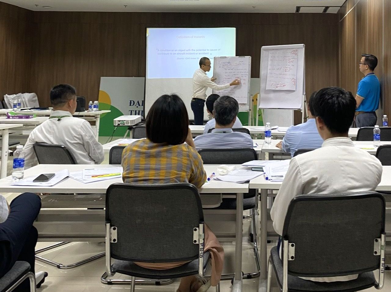 “Thúc đẩy hệ thống quản lý an toàn – SMS cho cán bộ và chuyên gia NCS”