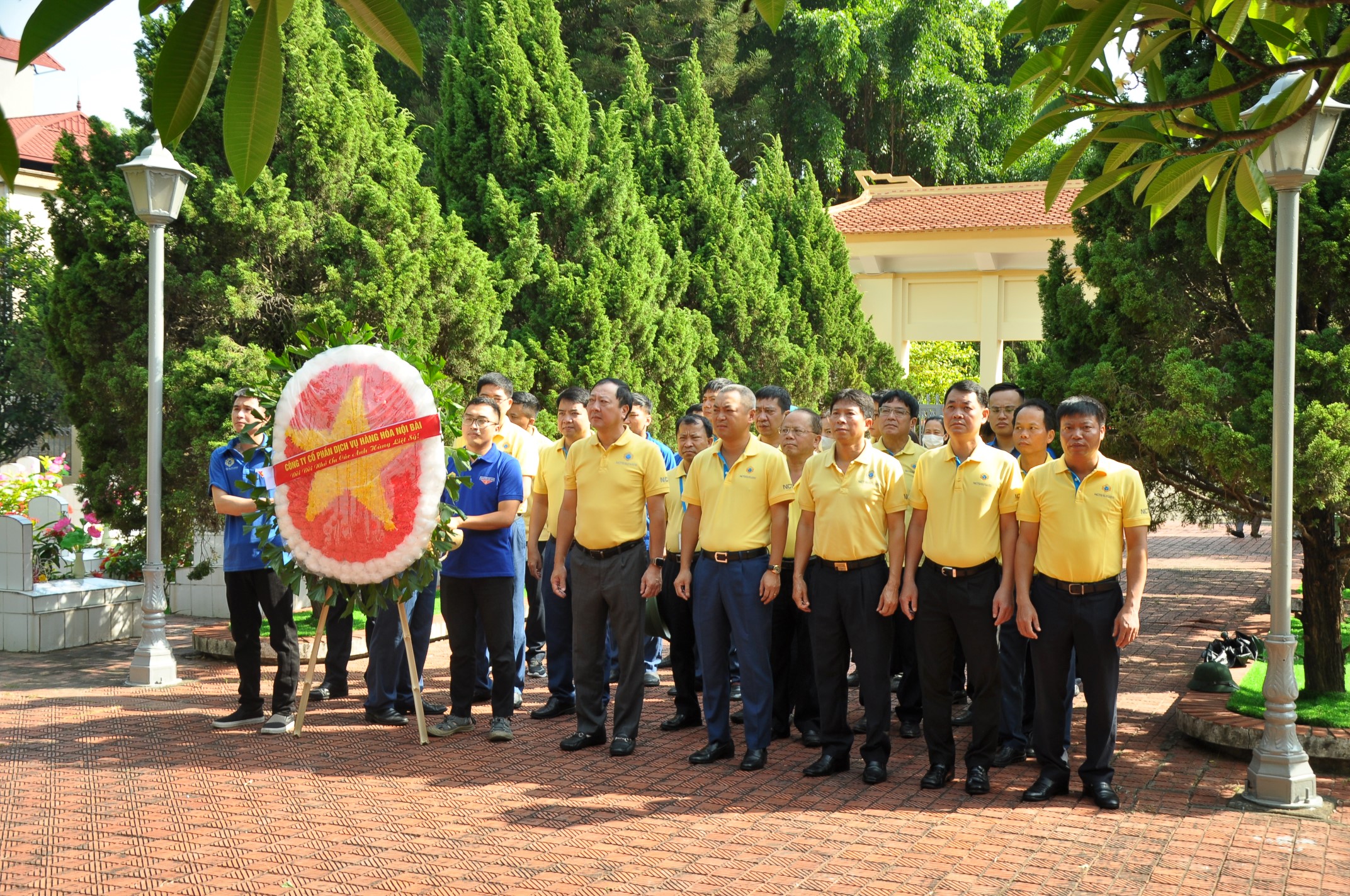 [27/7] CTCP dịch vụ hàng hóa Nội Bài với các hoạt động kỷ niệm 76 năm ngày Thương binh – Liệt sỹ