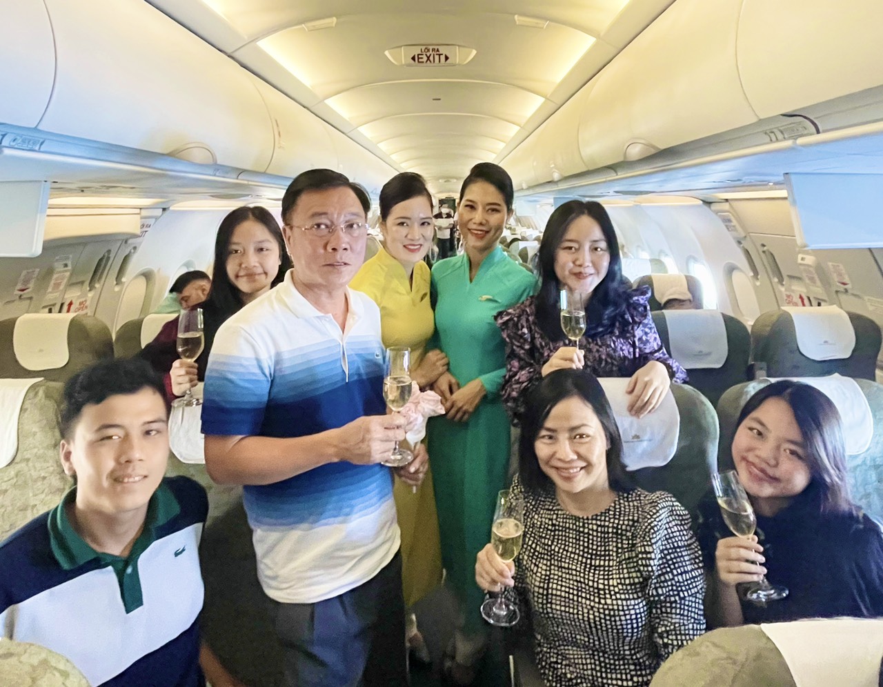 Niềm hạnh phúc khi đồng hành cùng Vietnam Airlines