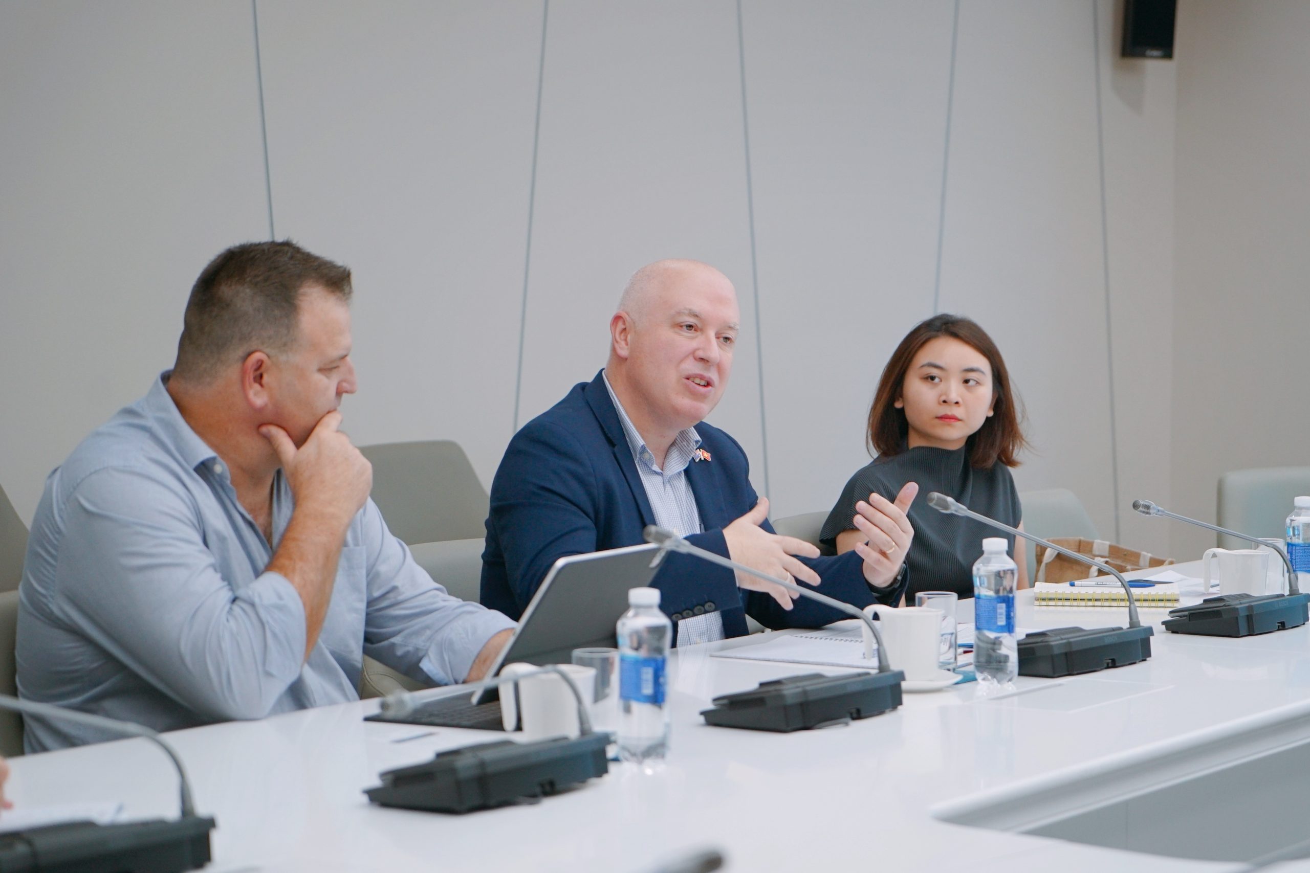 Vietnam Airlines, RMIT cùng các chuyên gia trao đổi về dự án đào tạo Cyber Security