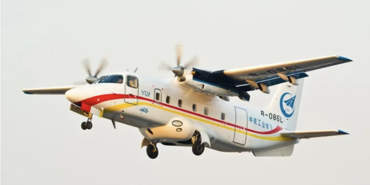 Aviation News No.136: EASA cấp chứng nhận cho máy bay cánh quạt Y12F của Trung Quốc