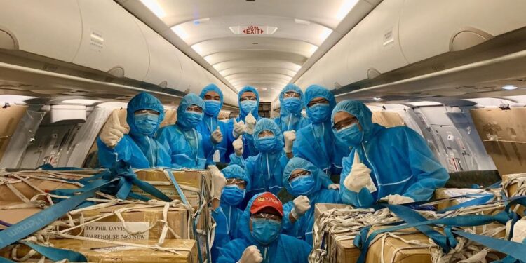 [Khi tôi 30] Chiến binh sân đỗ