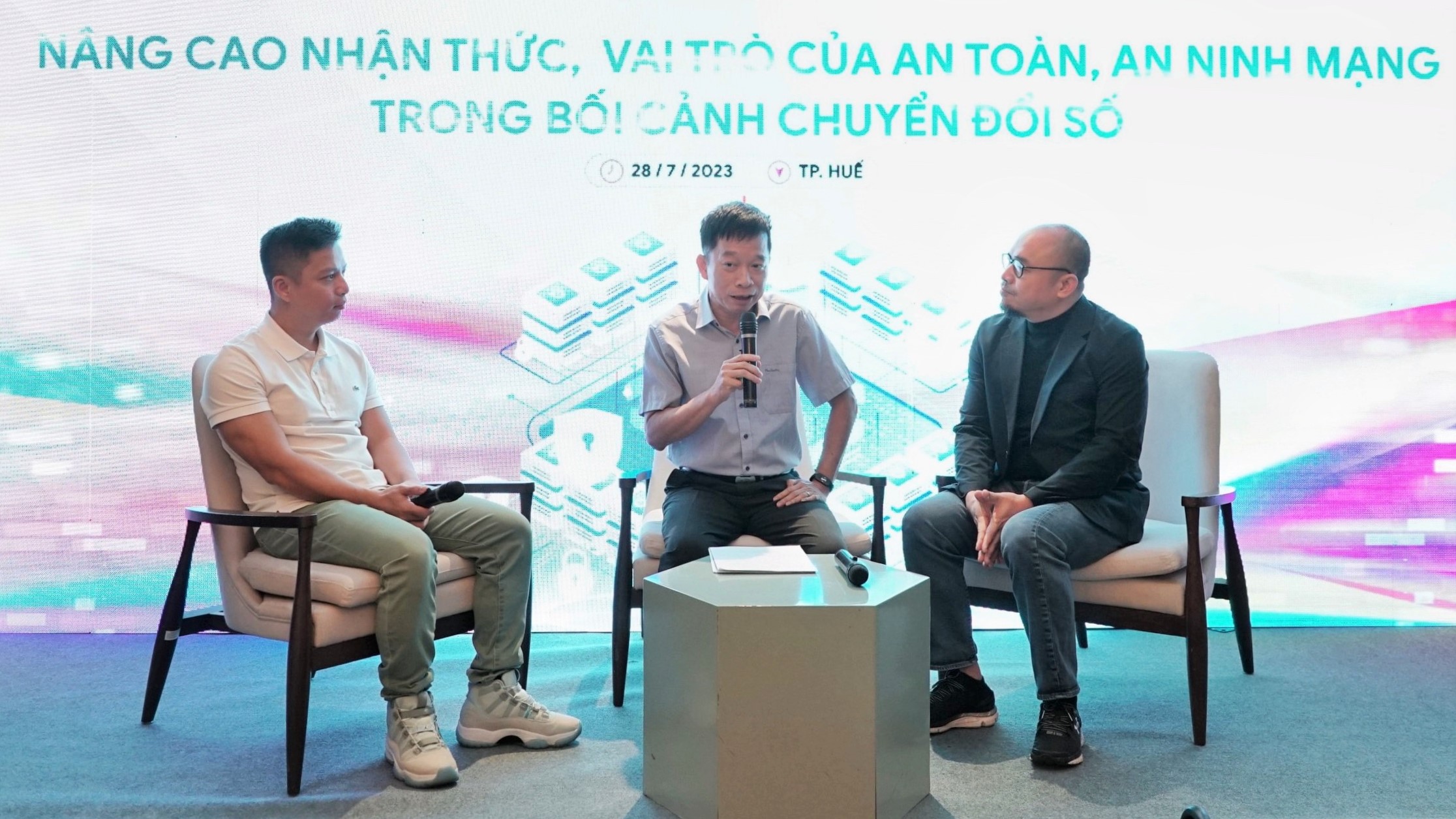 An toàn, an ninh mạng là trụ cột trong quá trình chuyển đổi số