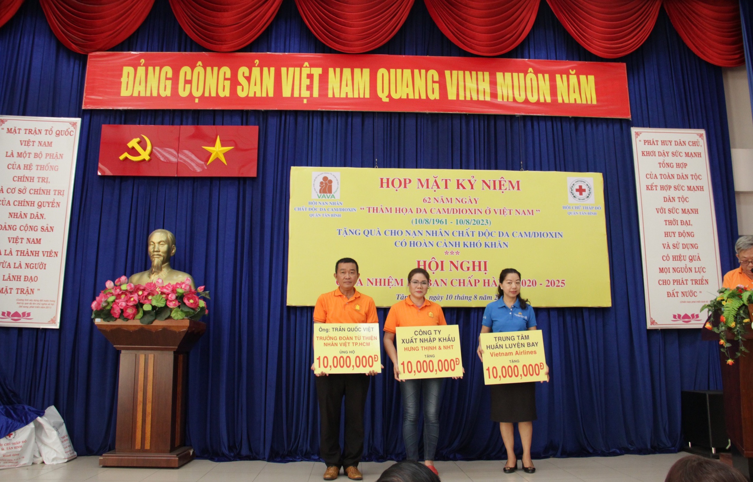 TTHLB chung tay xoa dịu nỗi đau da cam