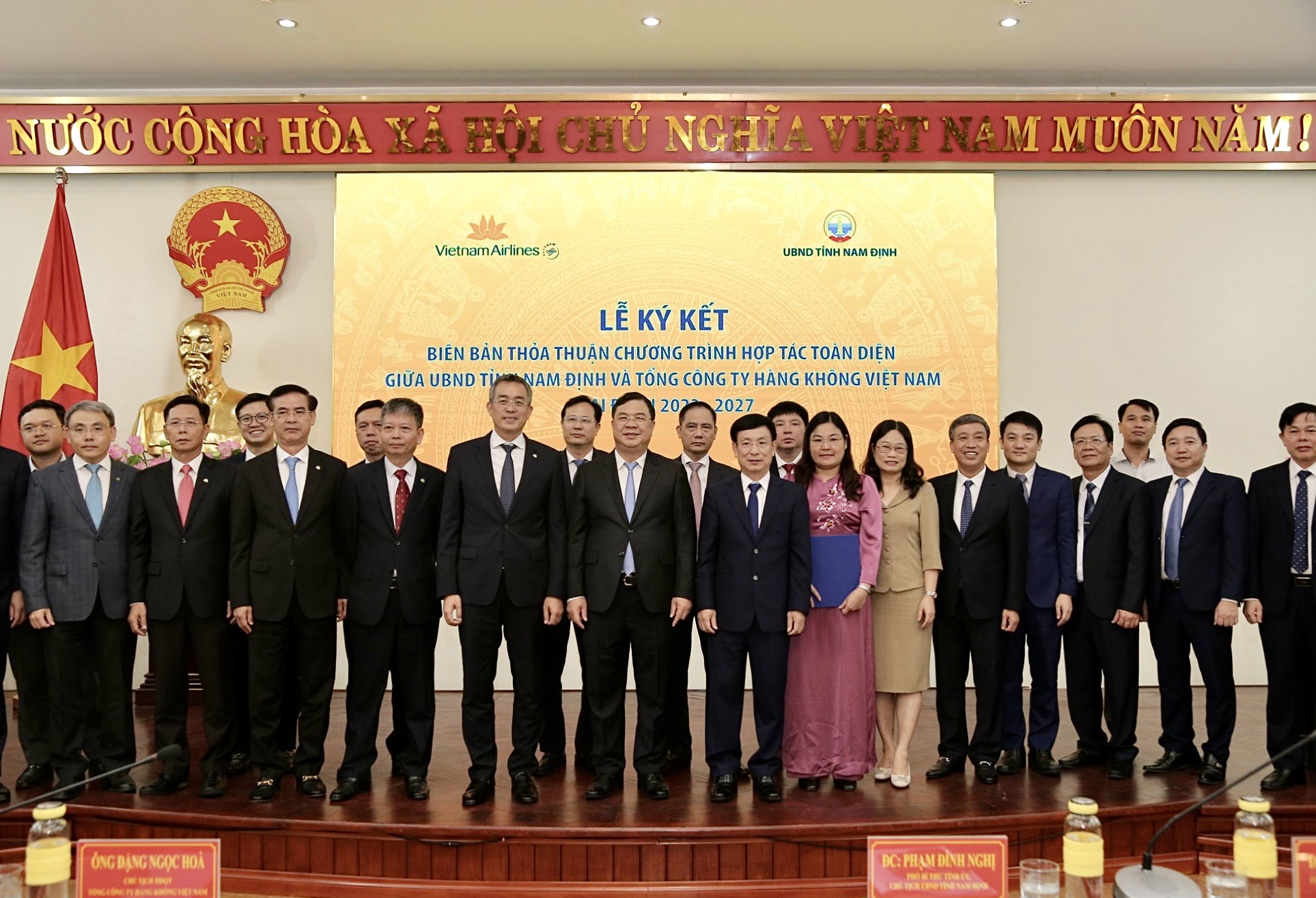 Vietnam Airlines và tỉnh Nam Định ký kết thỏa thuận hợp tác toàn diện giai đoạn 2023 – 2027