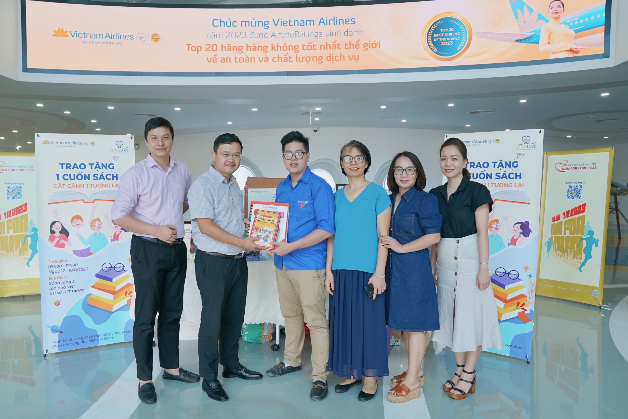 TCT tổ chức quyên góp sách “Trao tặng 1 cuốn sách, cất cánh 1 tương lai”