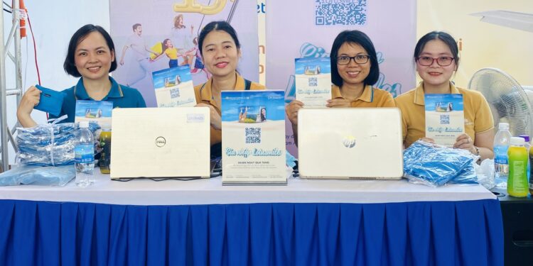 Lotusmiles ghi nhận thêm 1.300 hội viên mới tại Marathon Nha Trang