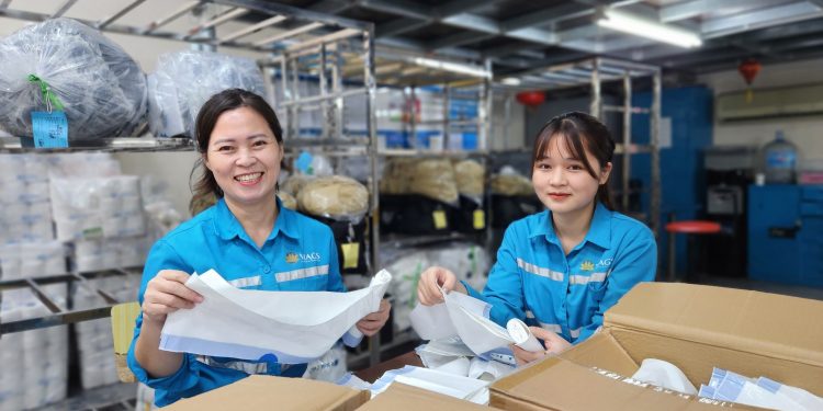 [Nụ cười dịch vụ] Bắt đầu công việc với nụ cười thường trực trên môi