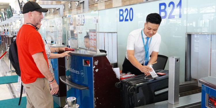 [Nụ cười dịch vụ] Ước mong được cống hiến và mang lại dịch vụ tốt nhất cho khách hàng