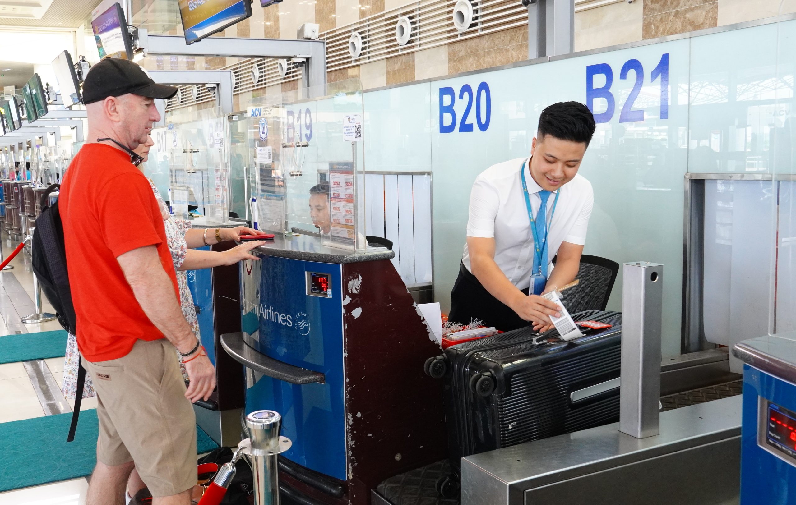 [Nụ cười dịch vụ] Ước mong được cống hiến và mang lại dịch vụ tốt nhất cho khách hàng