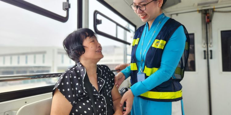 [Nụ cười dịch vụ] Bắt đầu câu chuyện bằng 1 nụ cười sẽ khiến mọi thứ dễ dàng hơn bao giờ hết