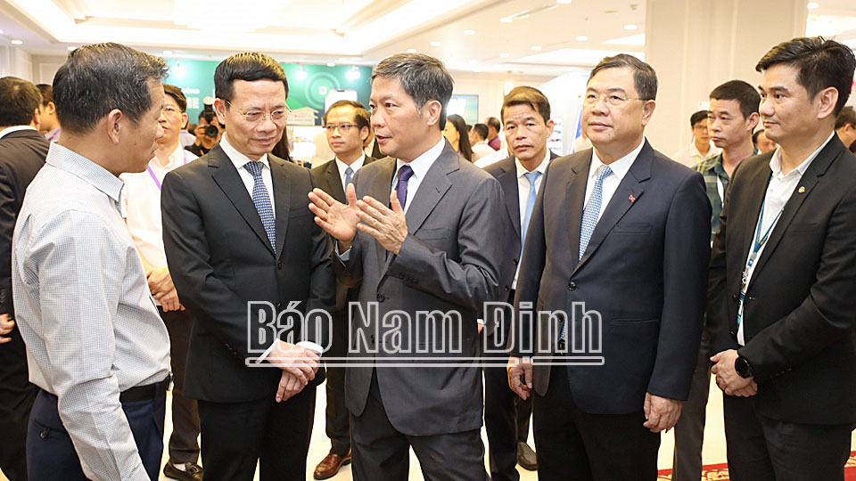 VNA tham gia Diễn đàn quốc gia phát triển kinh tế số và xã hội số lần thứ nhất