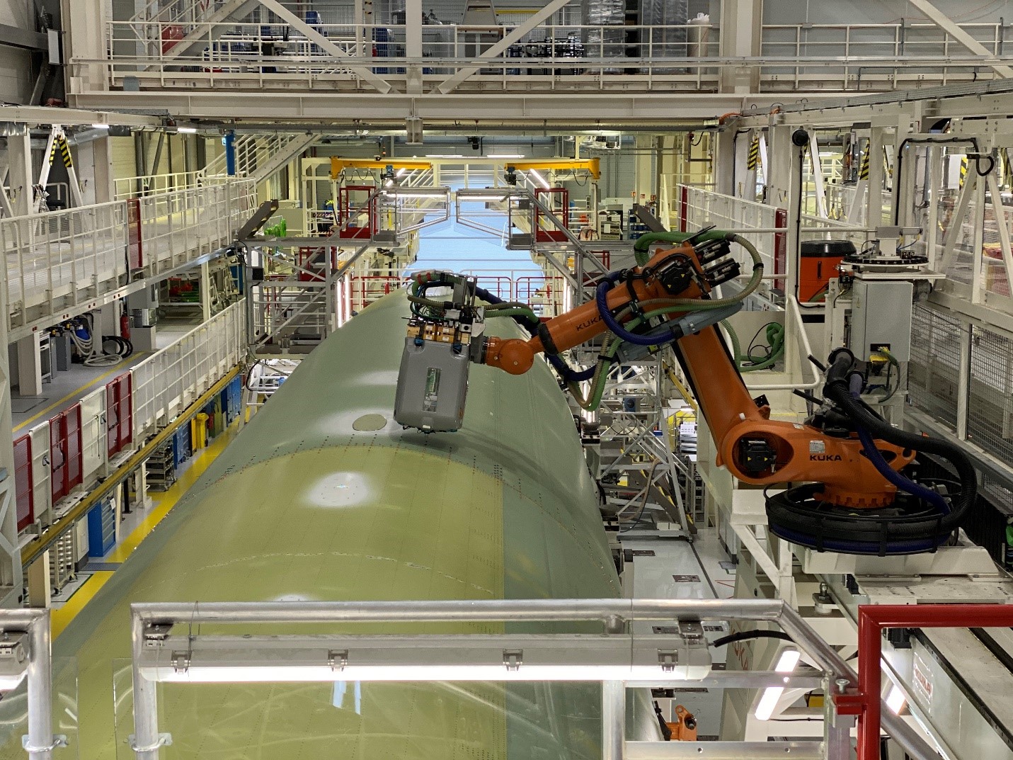 Ứng dụng IoT nâng cao hiệu quả trong quá trình sản xuất tàu bay – thực tiễn tại Airbus