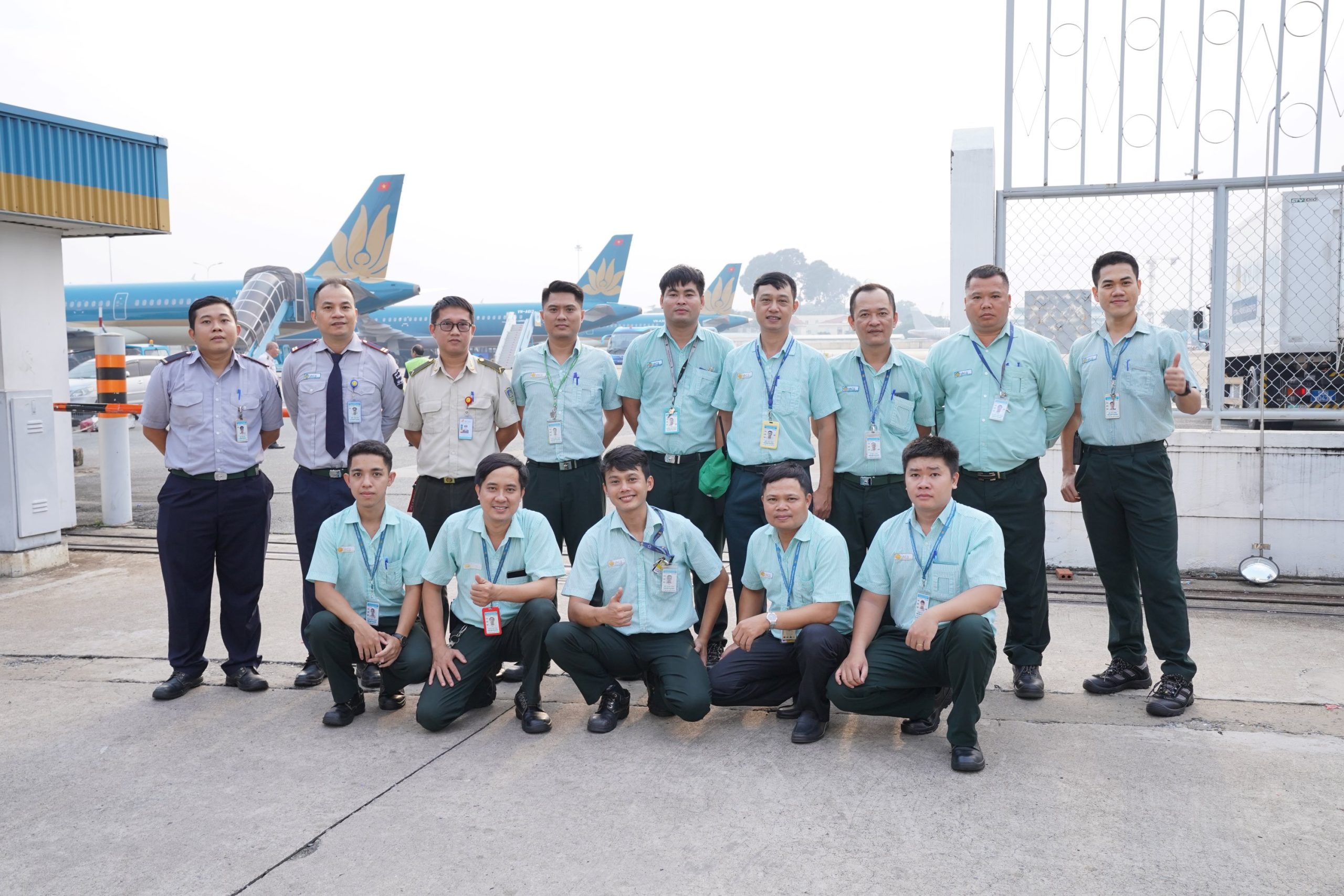 [Nụ cười dịch vụ] Một nụ cười bằng…