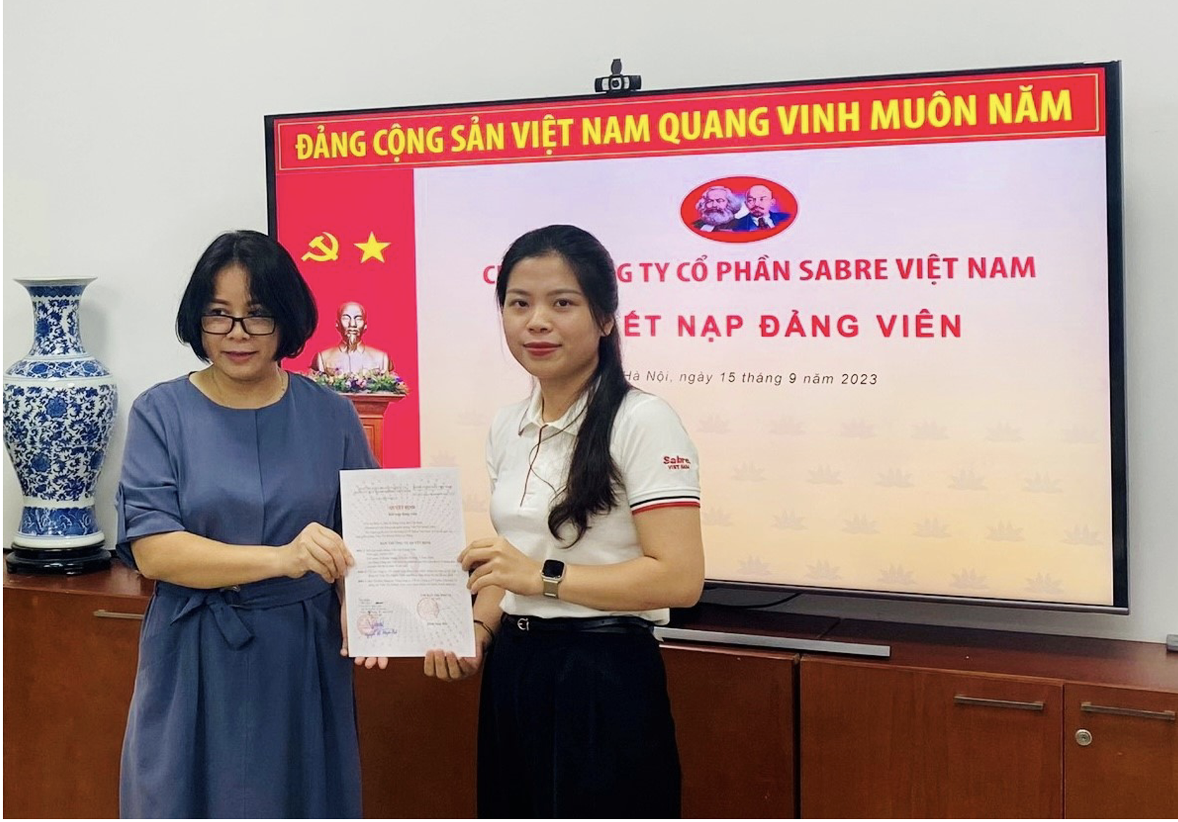 Vinh dự là đảng viên mới kết nạp dịp Quốc khánh 2-9