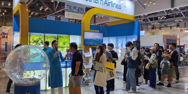 Chi nhánh Hàn Quốc tham gia Triển lãm Du lịch Quốc tế tại Busan, Hàn Quốc