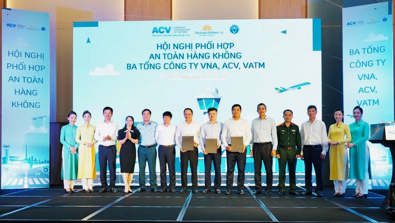 Hội nghị phối hợp An toàn 3 TCT: Nâng cao toàn diện công tác bảo đảm an toàn hàng không