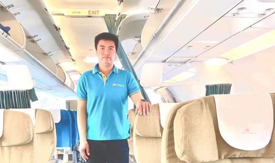 “Tôi vui mừng khi kịp thời trao trả tài sản cho hành khách để quên trên tàu bay”