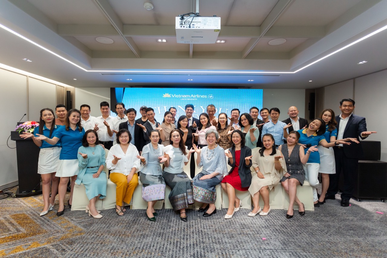 Đêm tiệc tri ân của Chi nhánh Lào: Niềm vui và sự gắn kết