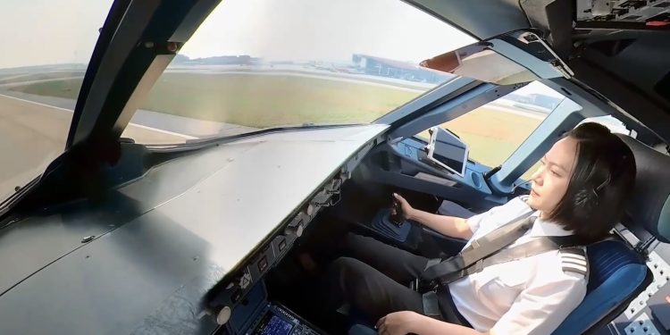 Tình yêu với bầu trời, tình yêu với Pacific Airlines của nữ phi công