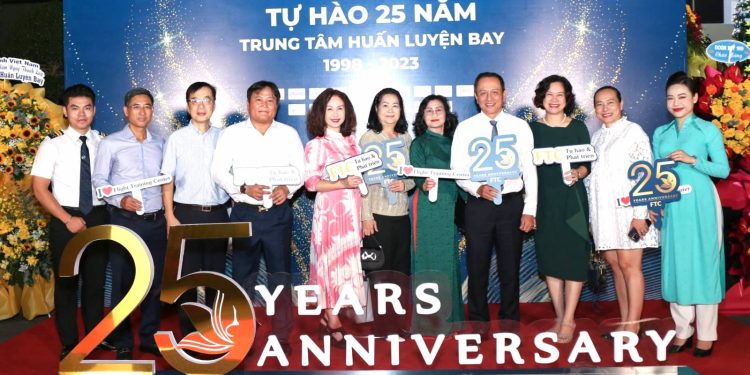 Trung Tâm Huấn Luyện Bay và hành trình 25 năm tự hào vươn cao