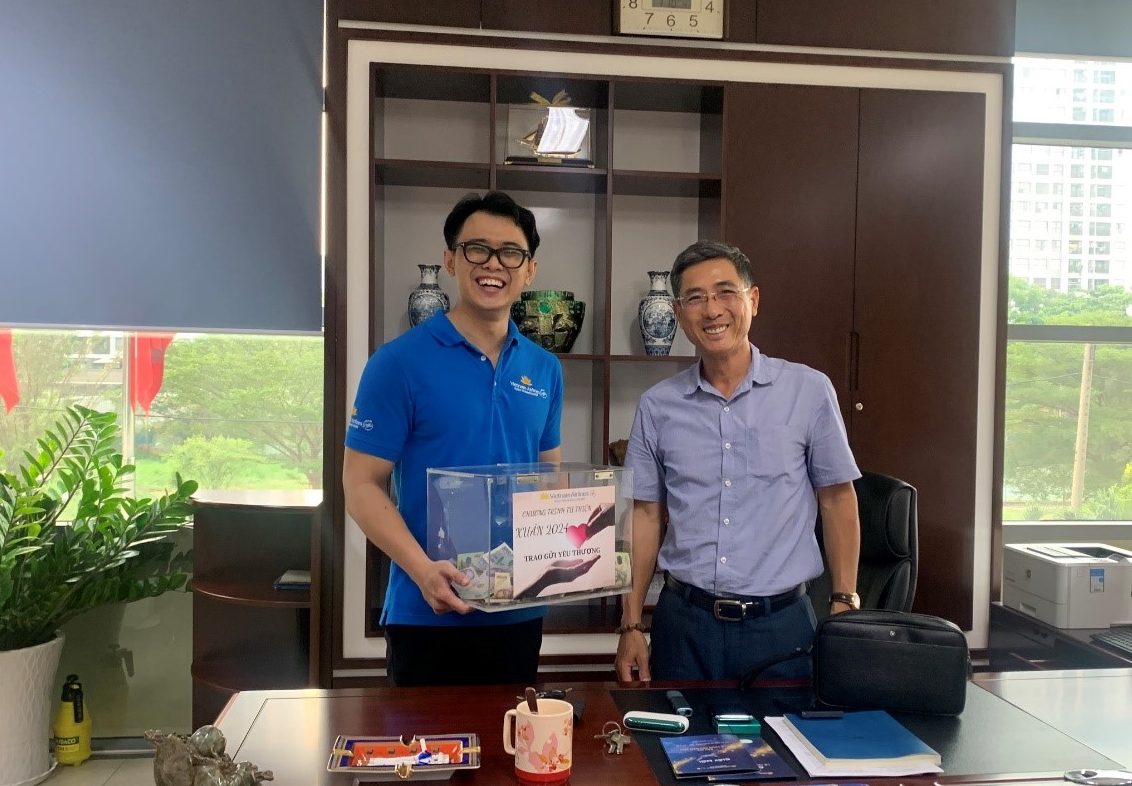 CĐCS TTHL phối hợp cùng ĐTN TTHL tổ chức hoạt động gây quỹ từ thiện “Xuân 2024 – Trao gửi yêu thương”