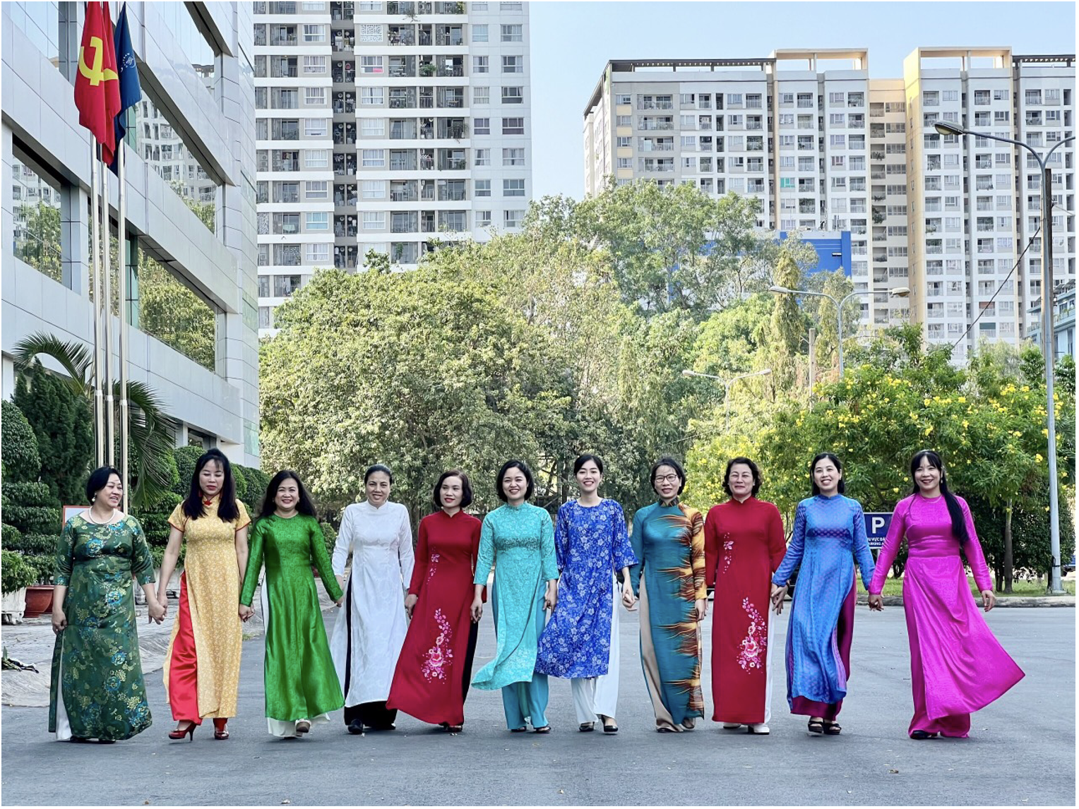 [8/3] Chào mừng Ngày Quốc tế Phụ nữ 8/3 – Tôn vinh những bông hoa FTC