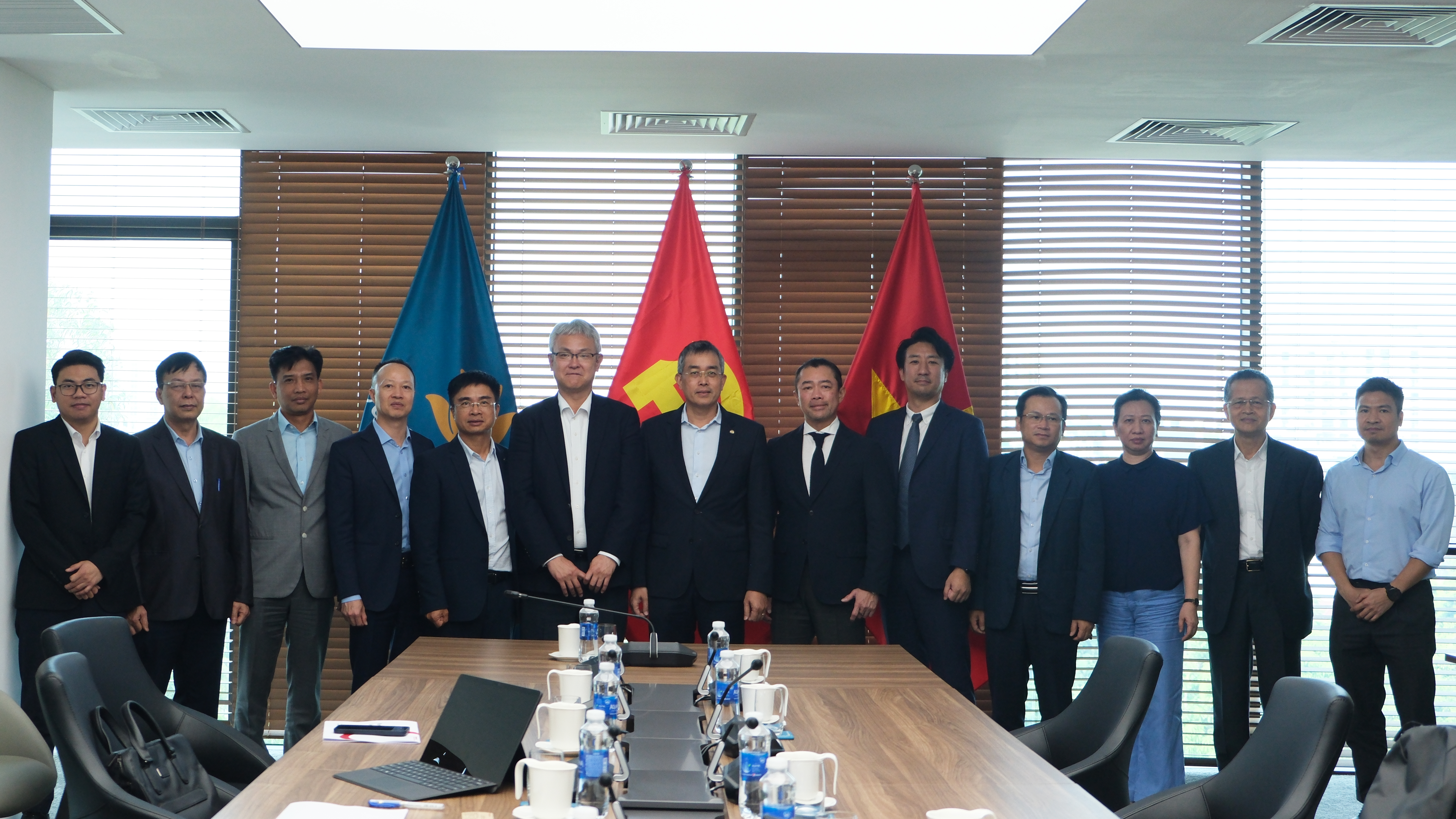 Chủ tịch Đặng Ngọc Hoà làm việc cùng Tập đoàn Marubeni về sử dụng nhiên liệu hàng không bền vững