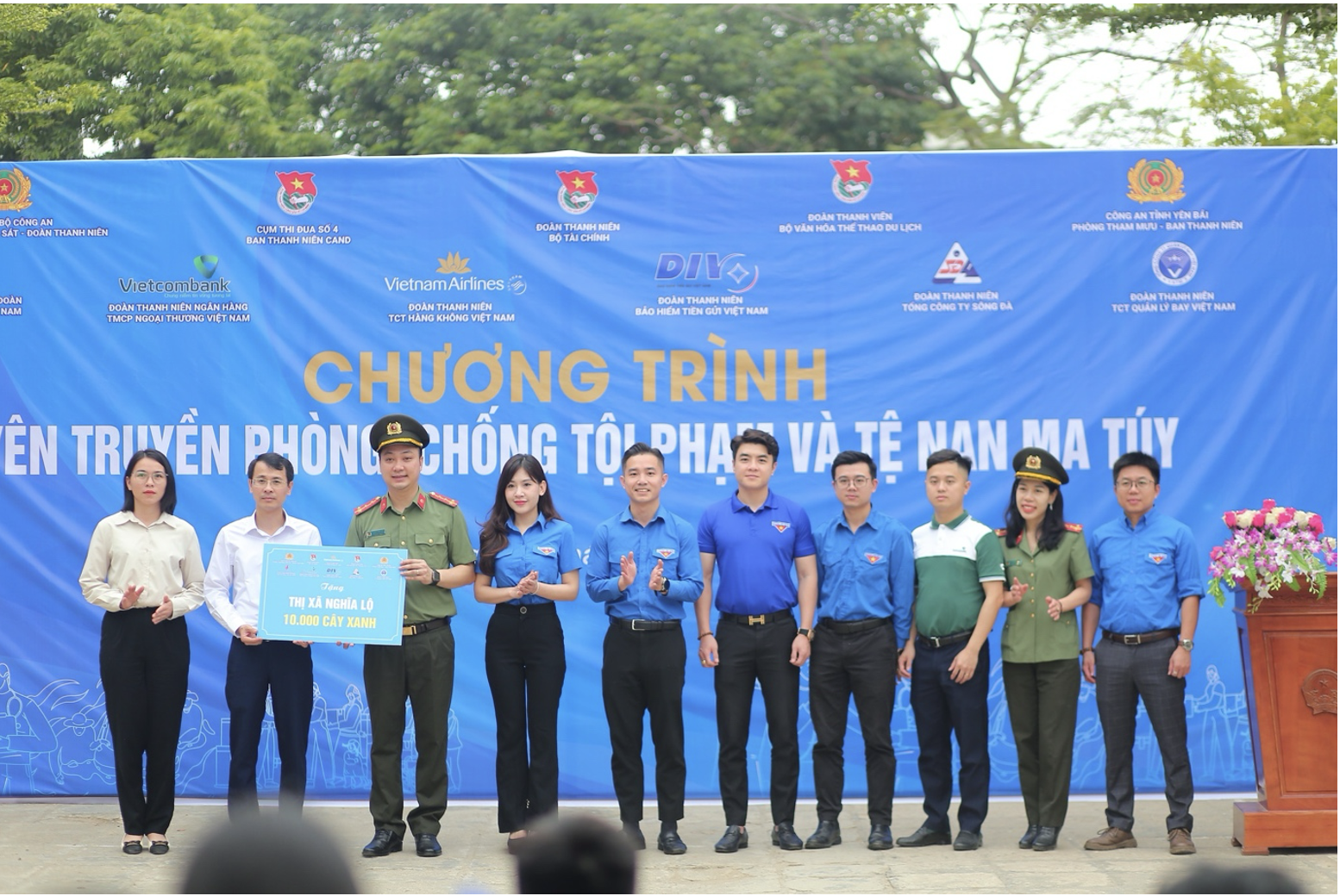 Đoàn thanh niên TCT HKVN tổ chức chương trình “Tháng Ba biên giới” tại Yên Bái
