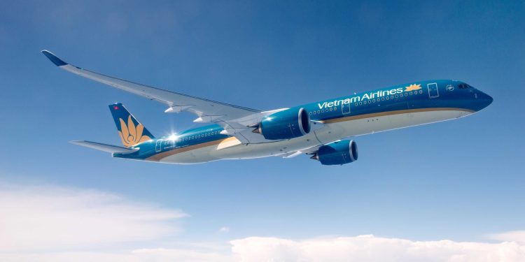 Vietnam Airlines ưu đãi hấp dẫn tại Hội chợ VITM Hà Nội 2024