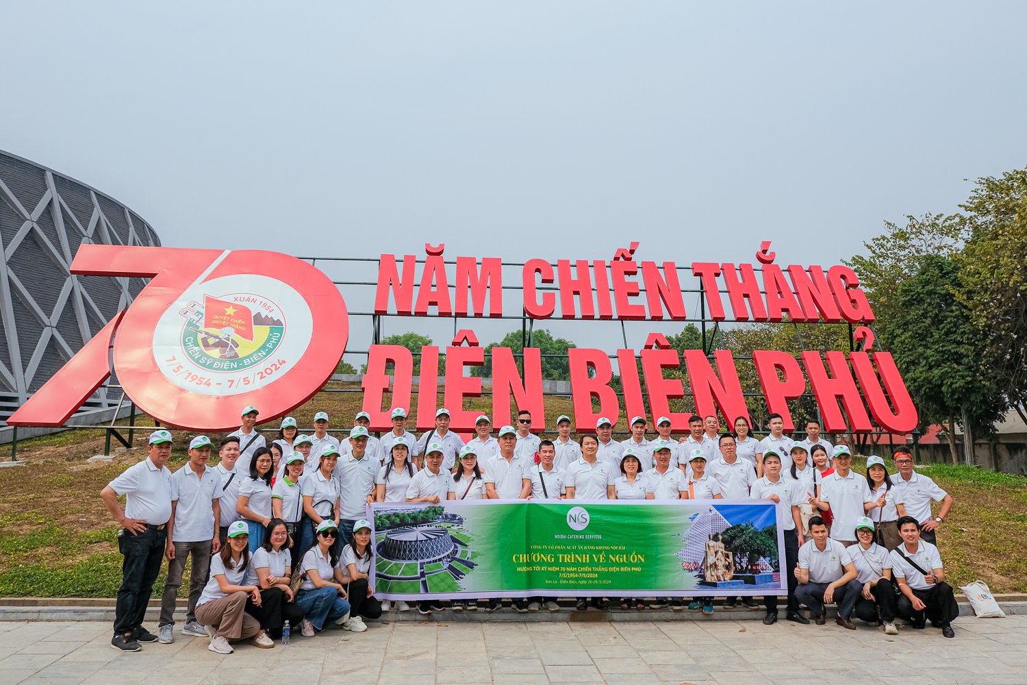 Hoạt động Về nguồn của Đảng bộ NCS – Vang vọng lịch sử Điện Biên “Bùn – Máu và Hoa”