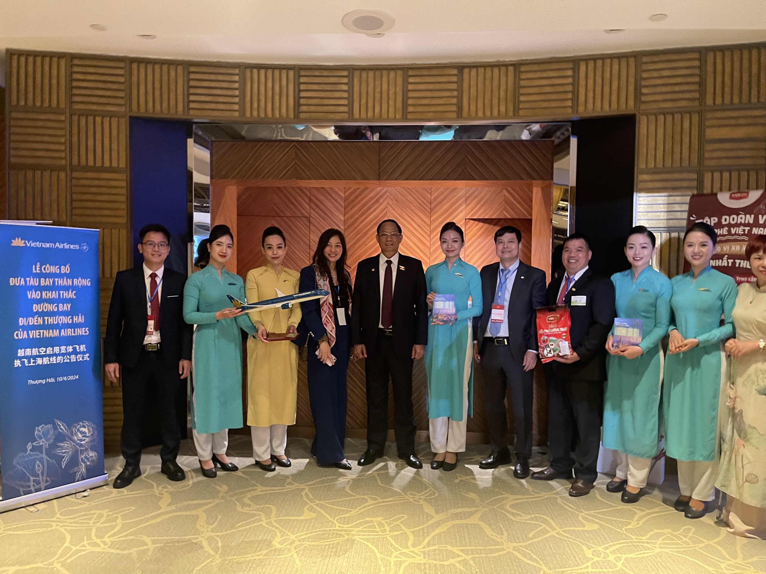 Những điểm nhấn sản phẩm, dịch vụ của VNA trên đường bay Việt Nam – Trung Quốc tiếp cận gần 400 doanh nghiệp hai nước