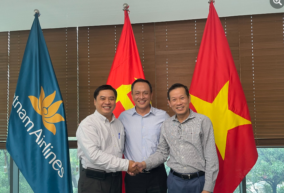 Master Trainer Trịnh Xuân Pháp: “Vietnam Airlines là khách hàng “khó tính nhất” trong suốt 6 năm triển khai Uplifting Service đến nay”